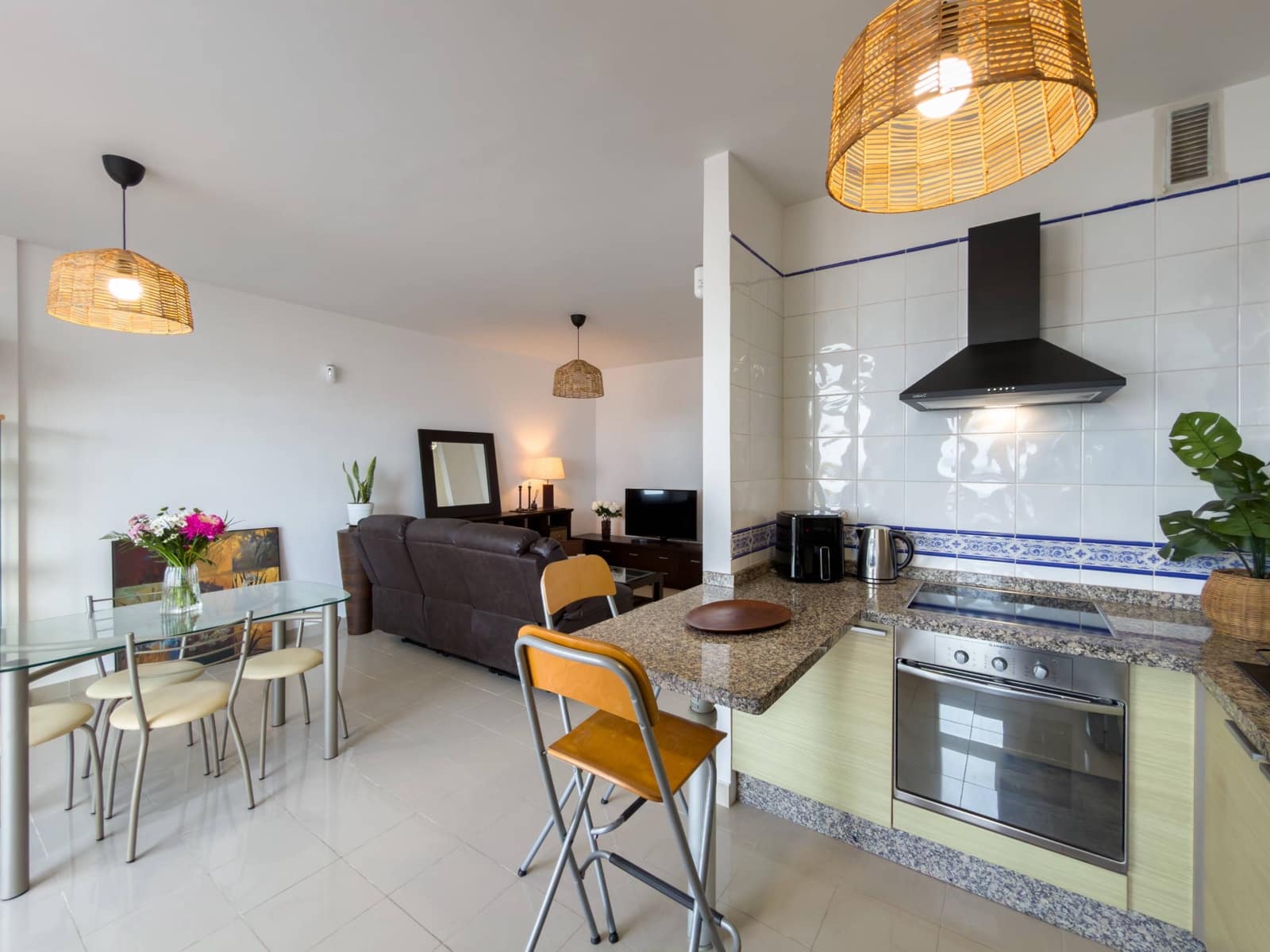 2 bedroom Apartment for sale in Bajamar with pool garage - € 350,000 (Ref: 9611545)