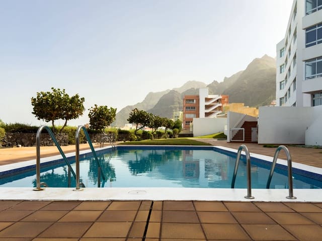 2 sypialnia Apartament na sprzedaż w Bajamar, San Cristóbal de La Laguna z basenem garażem - 350 000 € (Ref: 9611545)