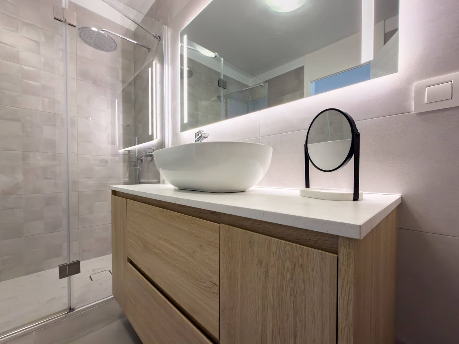 2 bedroom Apartment for sale in Bajamar with pool garage - € 350,000 (Ref: 9611545)