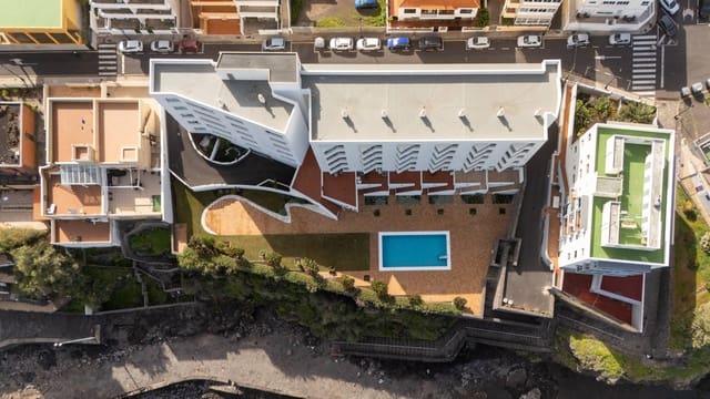 2 soveværelse Lejlighed til salg i Bajamar, San Cristóbal de La Laguna med swimmingpool garage - € 350.000 (Ref: 9611545)