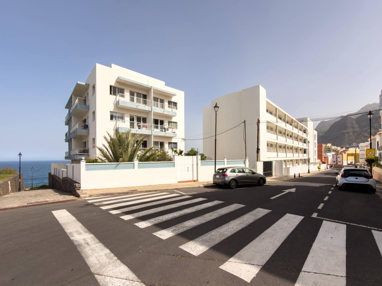 2 bedroom Apartment for sale in Bajamar with pool garage - € 350,000 (Ref: 9611545)