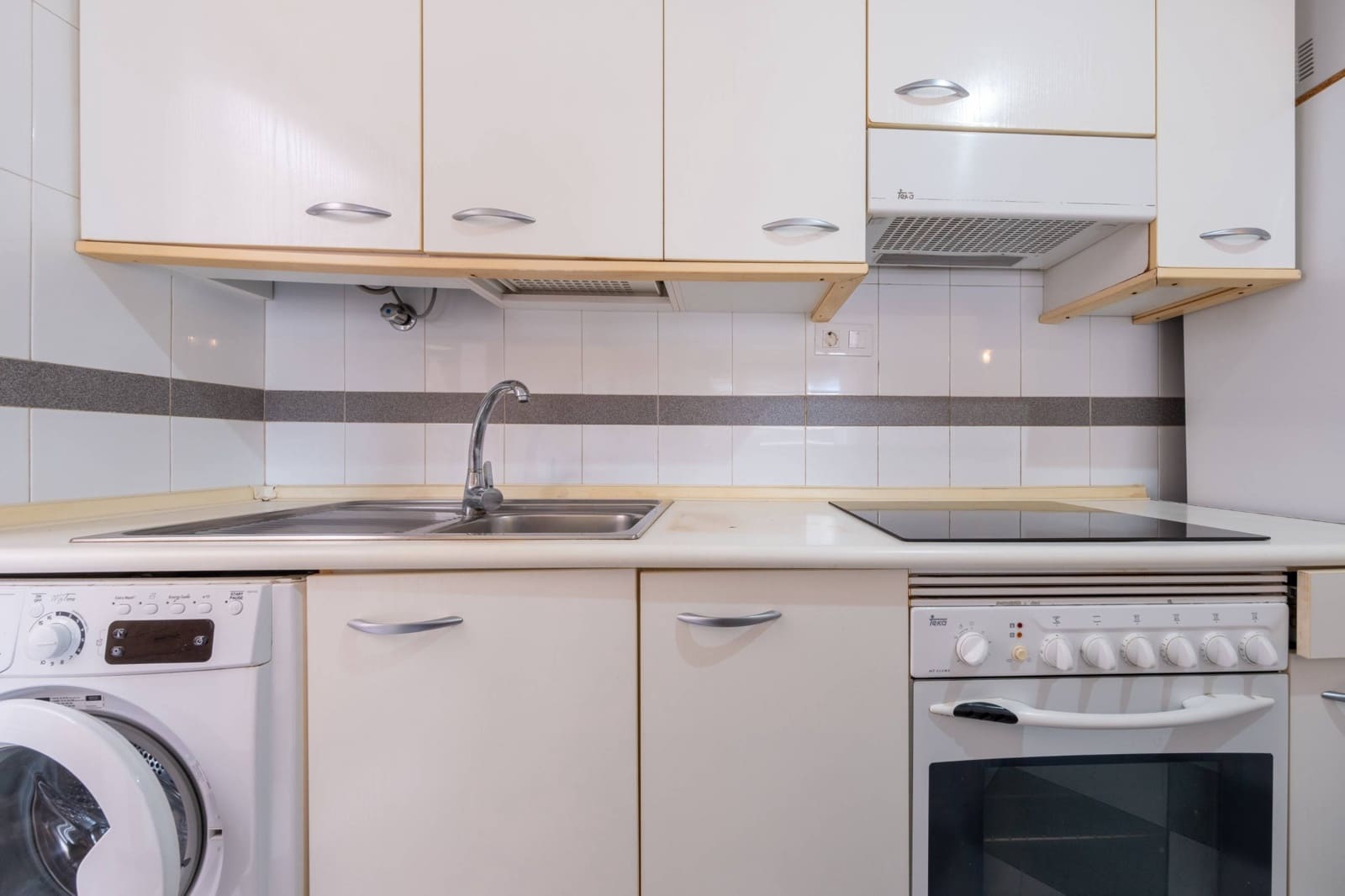 1 sypialnia Mieszkanie na sprzedaż w Las Palmas de Gran Canaria z garażem - 210 000 € (Ref: 9611546)