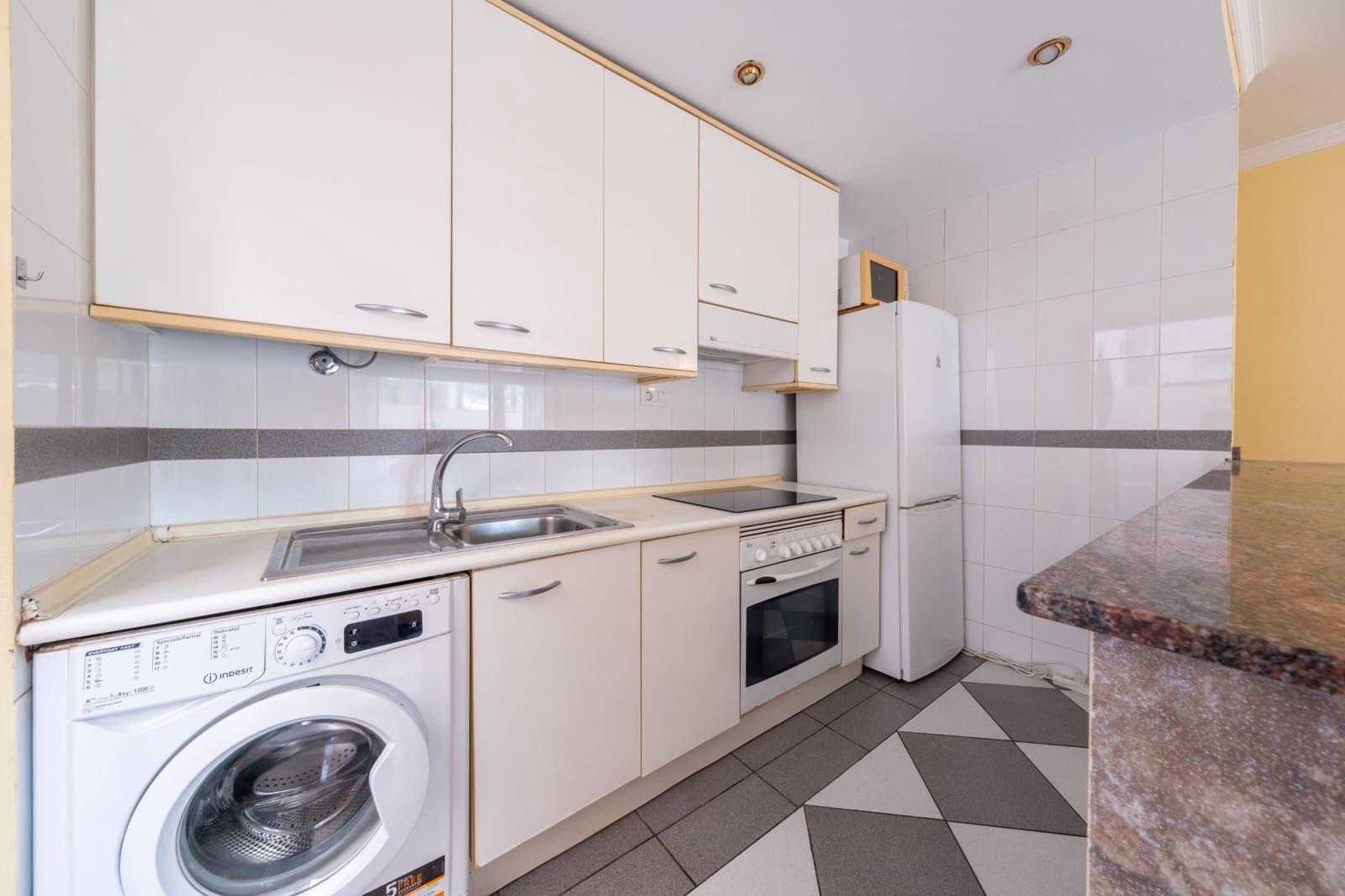 1 sypialnia Mieszkanie na sprzedaż w Las Palmas de Gran Canaria z garażem - 210 000 € (Ref: 9611546)