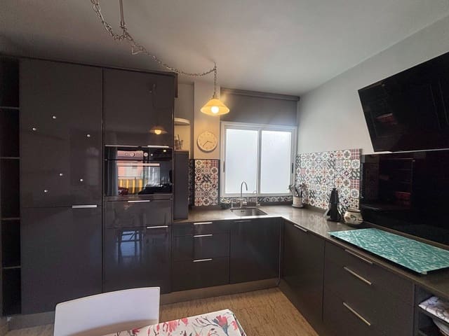 3 soverom Leilighet til salgs i Candelaria med garasje - € 317 000 (Ref: 9619237)