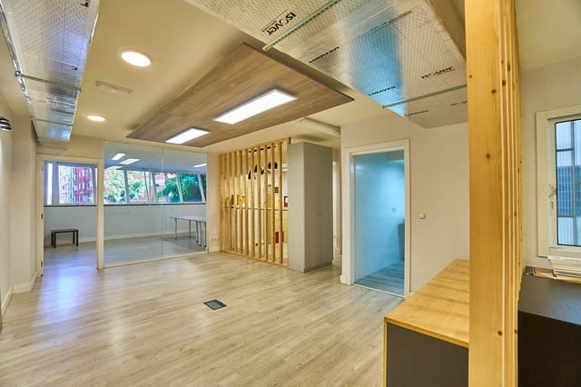 Bureau à vendre à Guanarteme, Las Palmas de Gran Canaria - 420 000 € (Ref: 9627511)