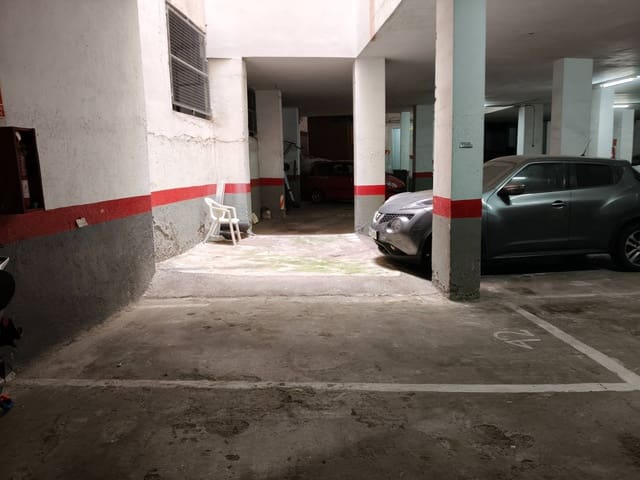 Garagem para venda em La Salle, Santa Cruz de Tenerife - 38 000 € (Ref: 9629988)