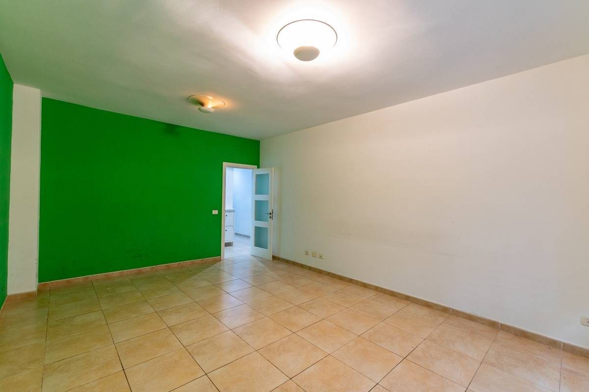 3 sovrum Lägenhet till salu i Las Palmas de Gran Canaria med garage - 320 000 € (Ref: 9634272)