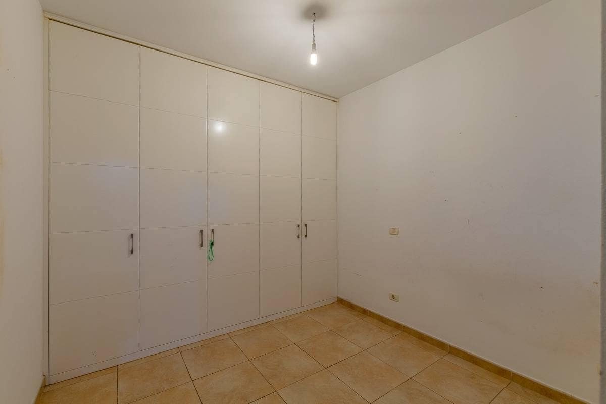 3 sovrum Lägenhet till salu i Las Palmas de Gran Canaria med garage - 320 000 € (Ref: 9634272)