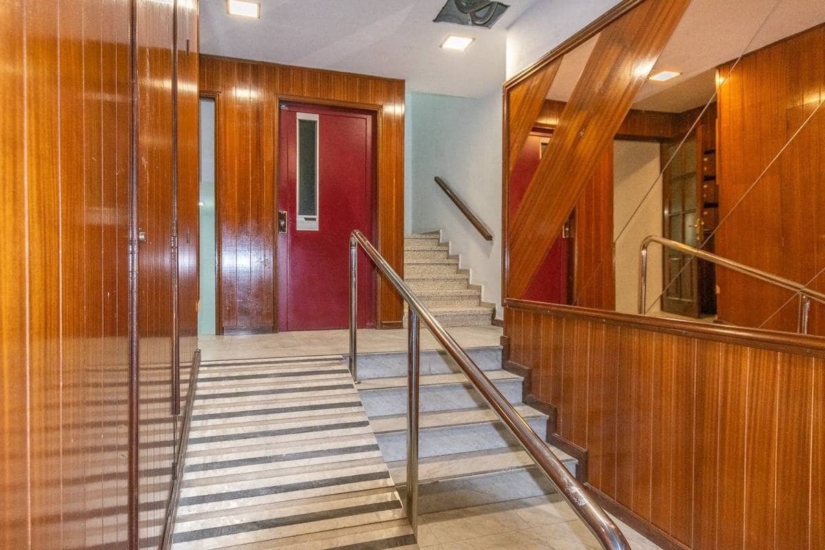 3 sovrum Lägenhet till salu i Las Palmas de Gran Canaria med garage - 320 000 € (Ref: 9634272)