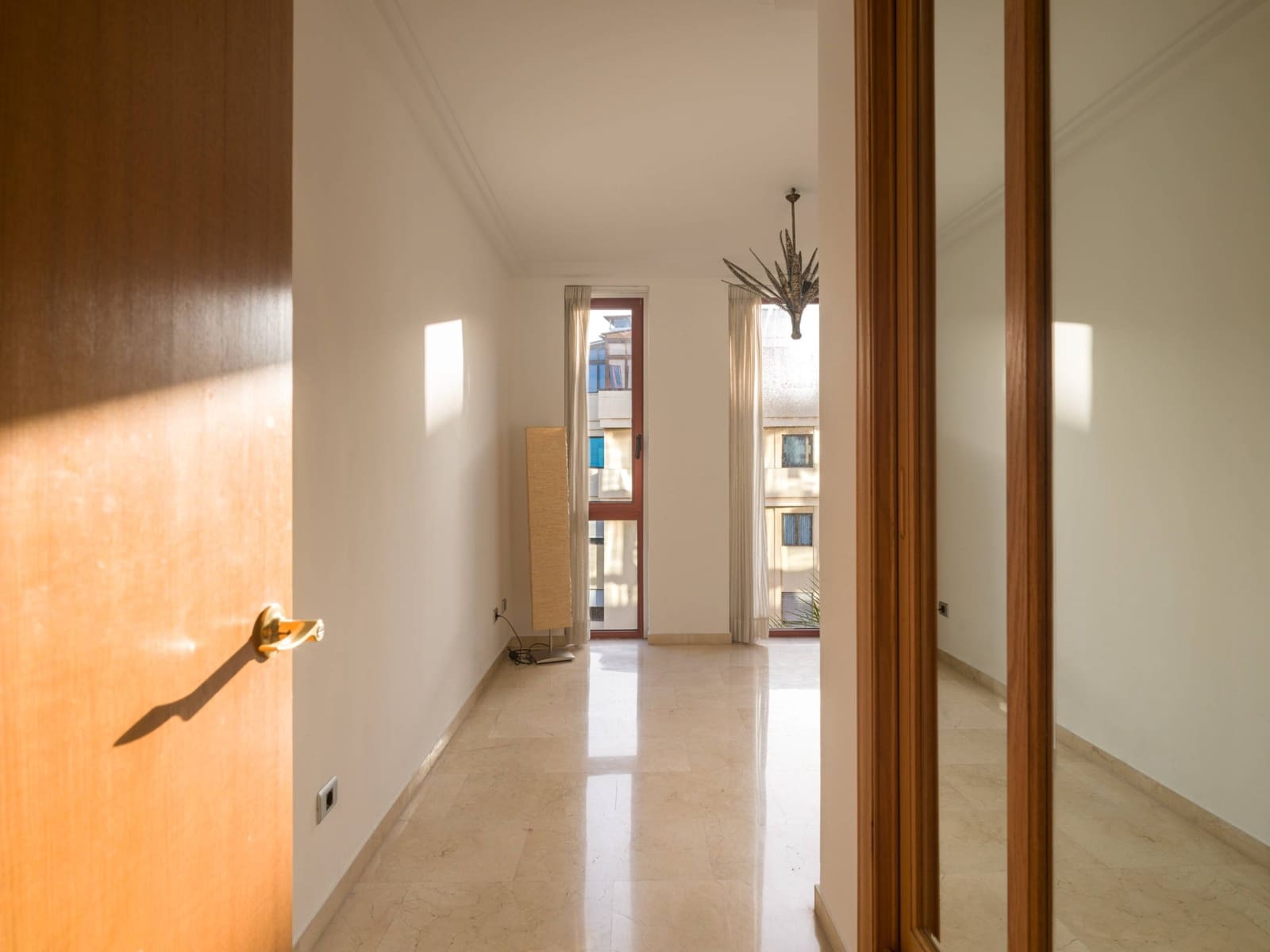 3 Zimmer Wohnung zu verkaufen in Las Palmas de Gran Canaria mit Garage - 850.000 € (Ref: 9637614)
