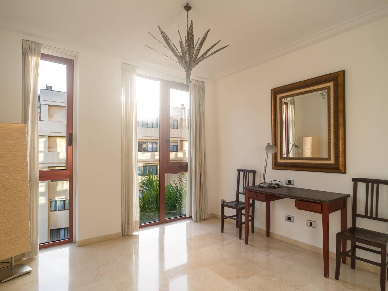 3 Zimmer Wohnung zu verkaufen in Las Palmas de Gran Canaria mit Garage - 850.000 € (Ref: 9637614)