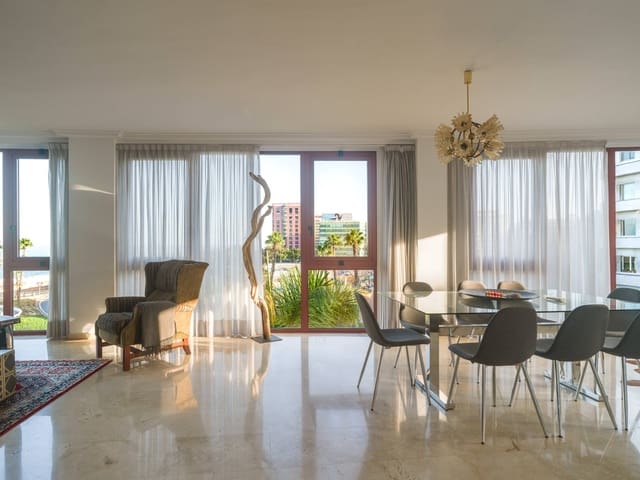 3 chambre Appartement à vendre à Triana, Las Palmas de Gran Canaria avec garage - 850 000 € (Ref: 9637614)