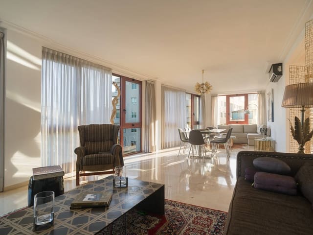 3 chambre Appartement à vendre à Triana, Las Palmas de Gran Canaria avec garage - 850 000 € (Ref: 9637614)