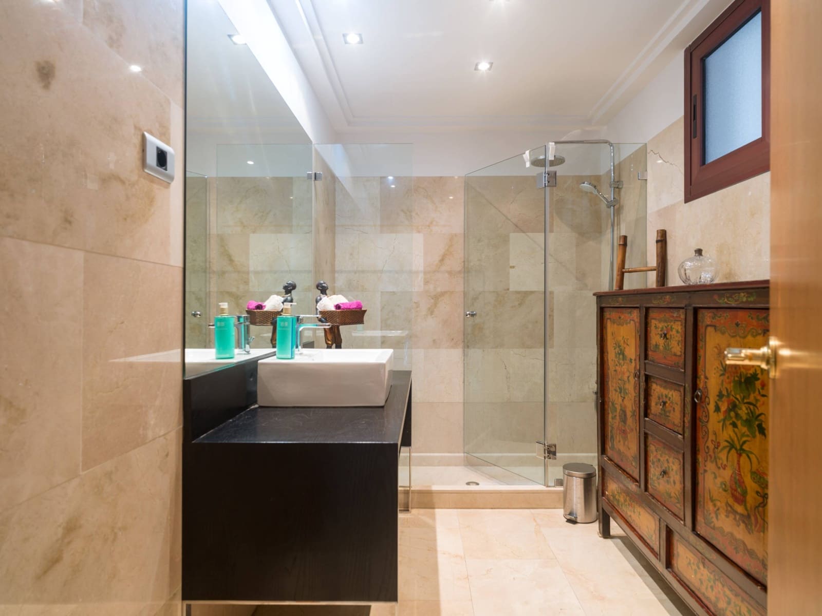 Piso de 3 habitaciones en Las Palmas de Gran Canaria en venta con garaje - 850.000 € (Ref: 9637614)