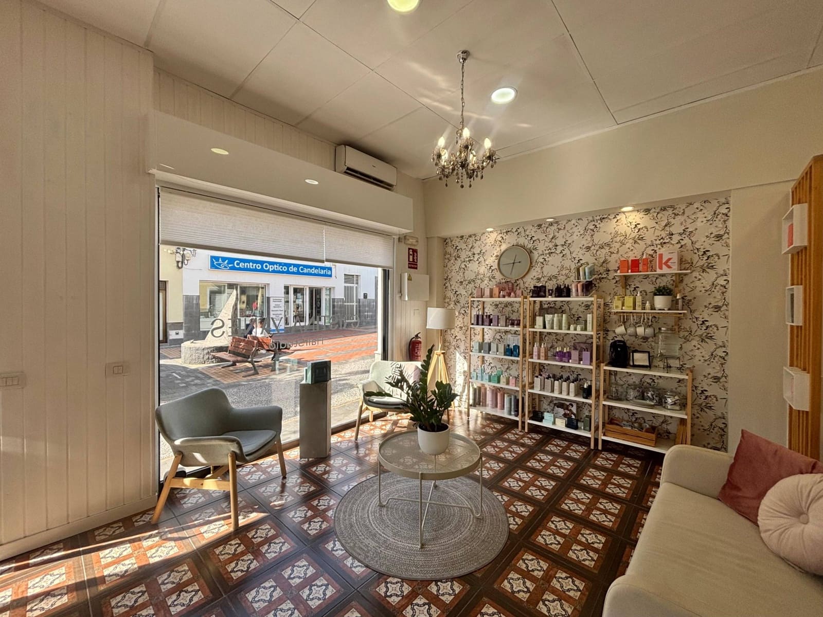 Business for sale in Candelaria - € 39,500 (Ref: 9637615)