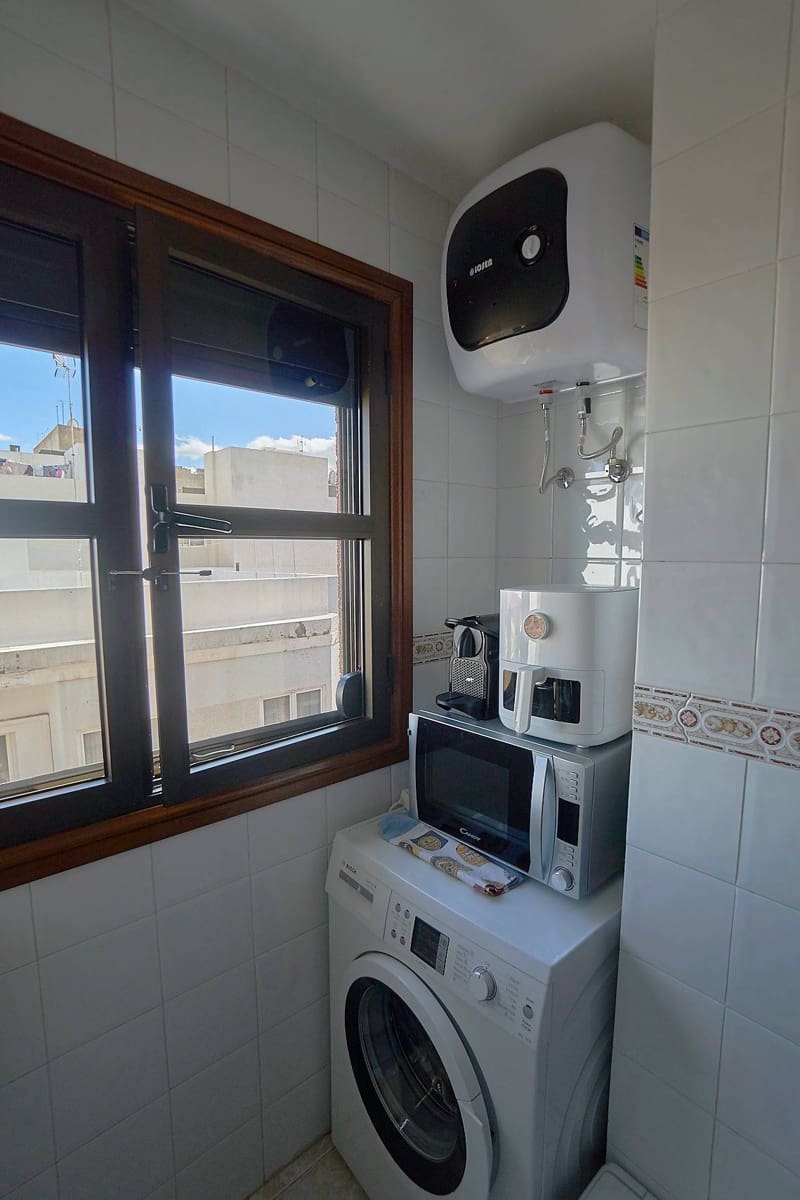 3 makuuhuone Asunto myytävänä paikassa Las Palmas de Gran Canaria - 270 000 € (Ref: 9652011)