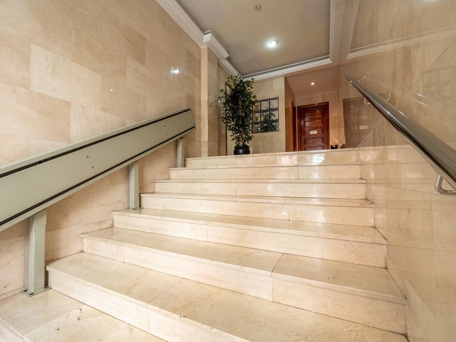 Escritório para venda em Las Palmas de Gran Canaria - 106 000 € (Ref: 9652012)