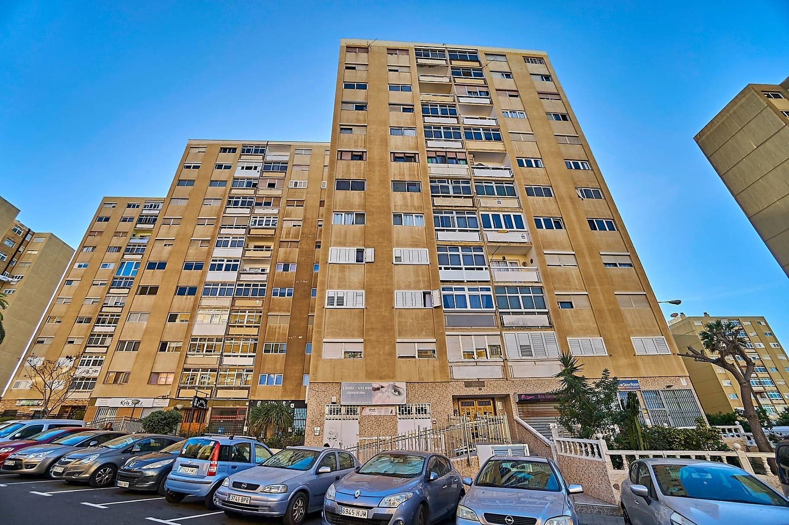 4 soverom Leilighet til salgs i Las Palmas de Gran Canaria - € 179 990 (Ref: 9659442)