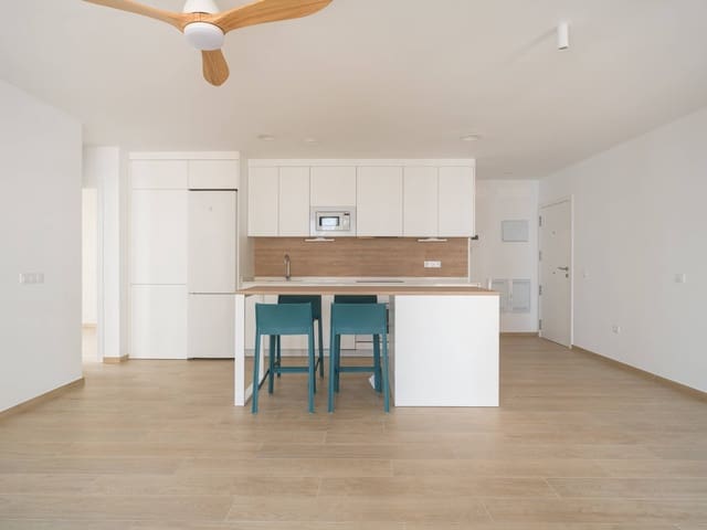 Piso de 2 habitaciones en Guanarteme, Las Palmas de Gran Canaria en alquiler - 1.300 € (Ref: 9659443)