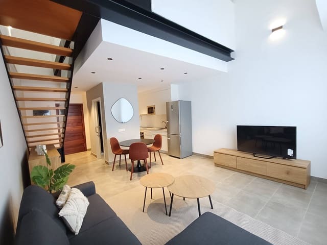 1 sypialnia Penthouse do wynajęcia w Las Palmas de Gran Canaria - 1 500 € (Ref: 9659444)