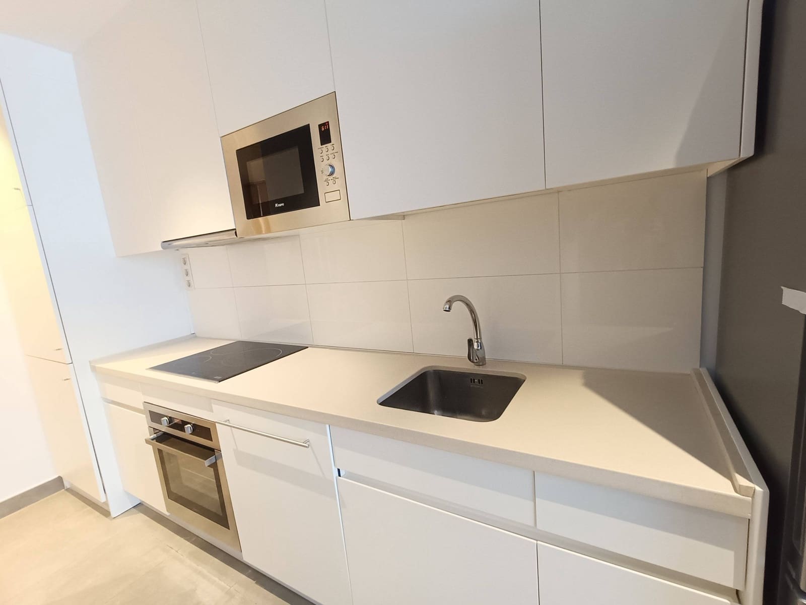 1 sypialnia Penthouse do wynajęcia w Las Palmas de Gran Canaria - 1 500 € (Ref: 9659444)