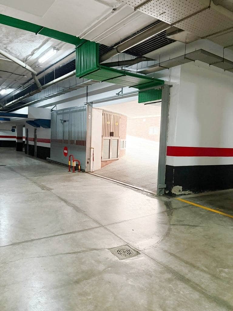 Garage à vendre à Las Palmas de Gran Canaria - 50 000 € (Ref: 9666506)