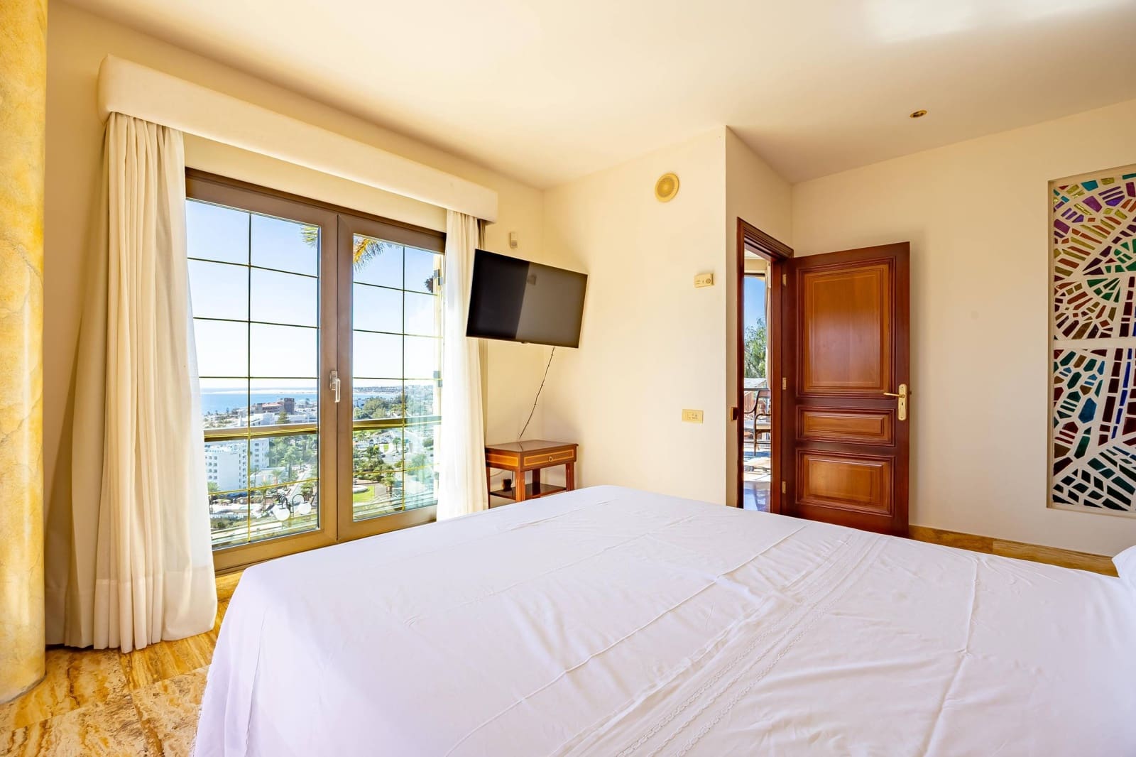 5 Zimmer Villa zu verkaufen in San Bartolome de Tirajana mit Pool Garage - 3.200.000 € (Ref: 9670648)