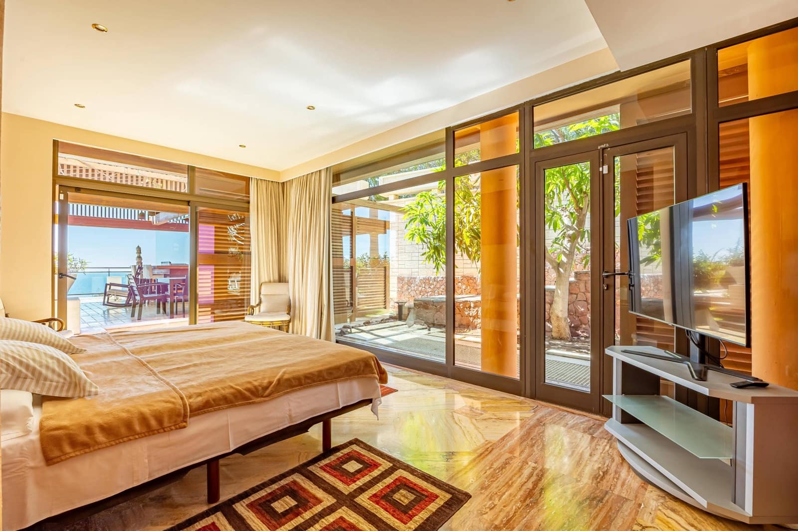 5 Zimmer Villa zu verkaufen in San Bartolome de Tirajana mit Pool Garage - 3.200.000 € (Ref: 9670648)