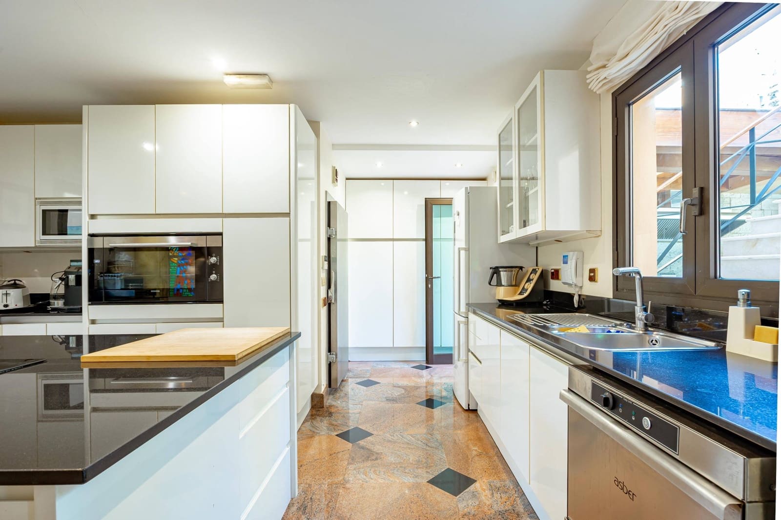 5 sovrum Villa till salu i San Bartolome de Tirajana med pool garage - 3 200 000 € (Ref: 9670648)