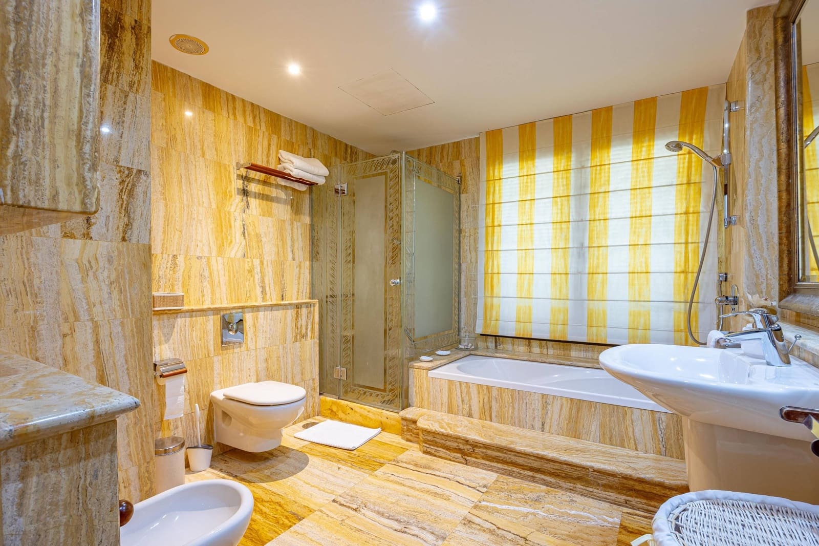 5 sovrum Villa till salu i San Bartolome de Tirajana med pool garage - 3 200 000 € (Ref: 9670648)