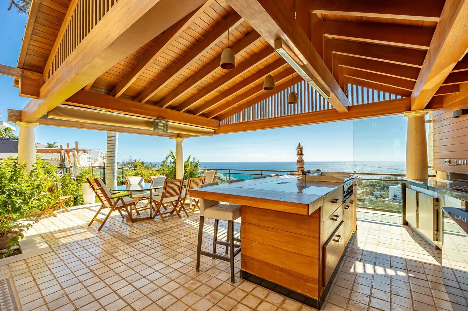 5 sovrum Villa till salu i San Bartolome de Tirajana med pool garage - 3 200 000 € (Ref: 9670648)