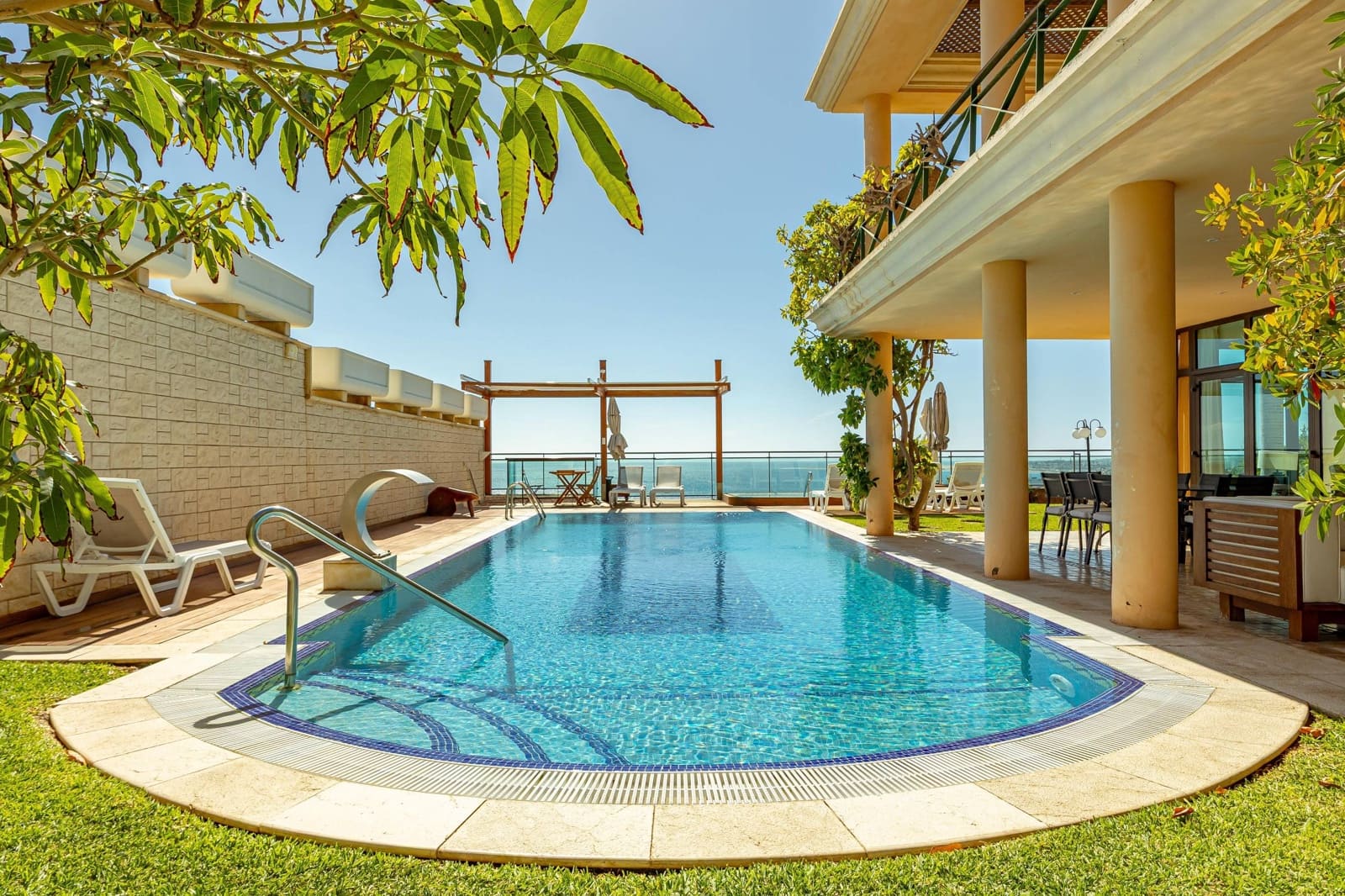 5 sovrum Villa till salu i San Bartolome de Tirajana med pool garage - 3 200 000 € (Ref: 9670648)