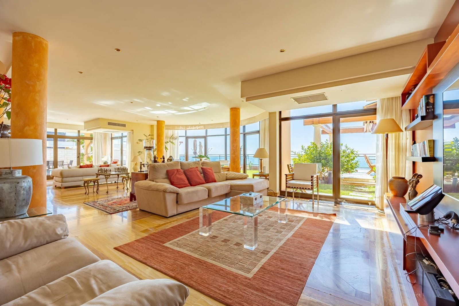 5 sovrum Villa till salu i San Bartolome de Tirajana med pool garage - 3 200 000 € (Ref: 9670648)