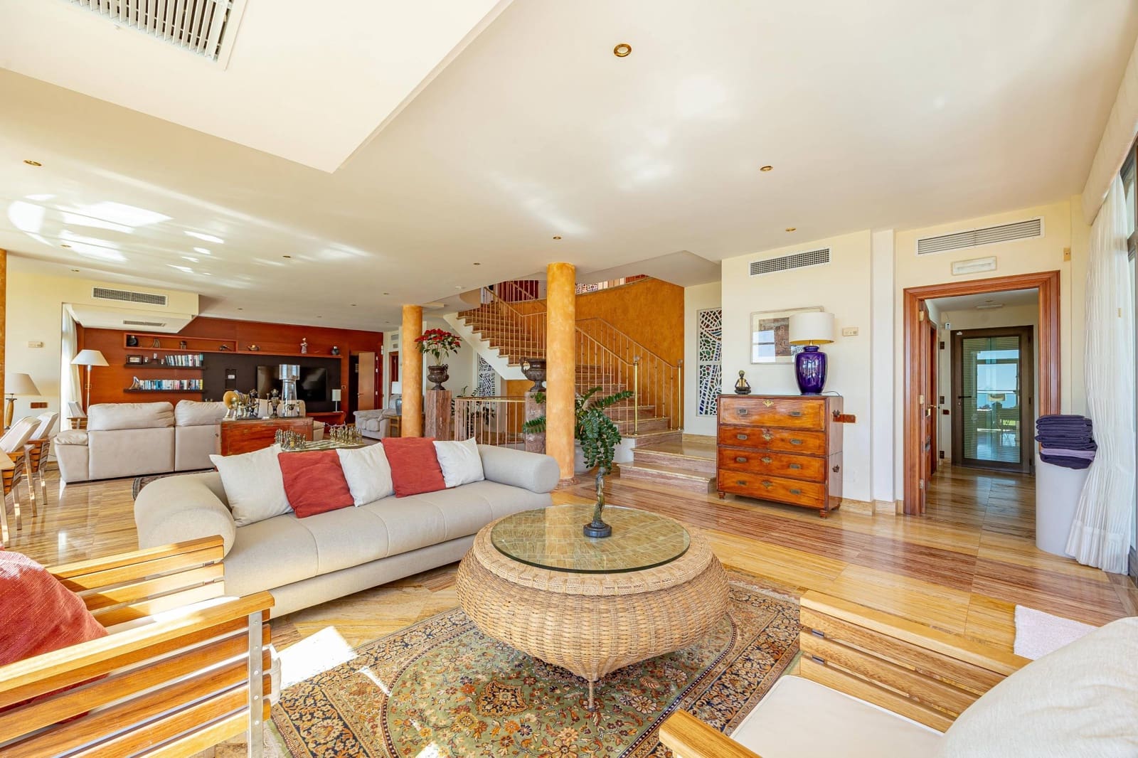 5 sovrum Villa till salu i San Bartolome de Tirajana med pool garage - 3 200 000 € (Ref: 9670648)