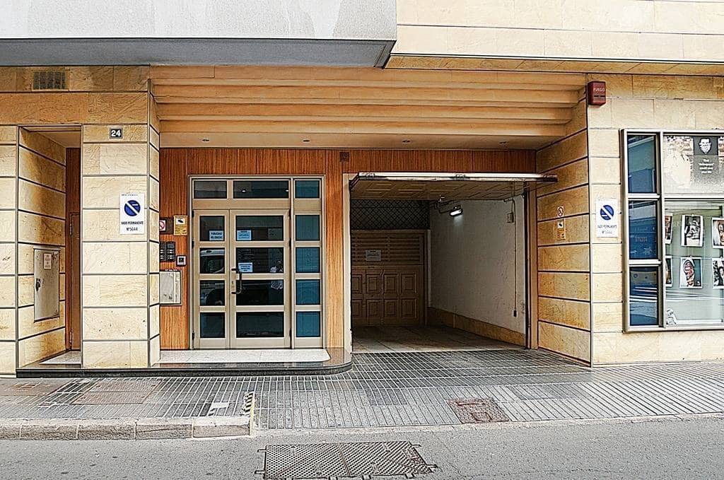 Garage in vendita in Las Palmas de Gran Canaria - 32.000 € (Rif: 9670650)