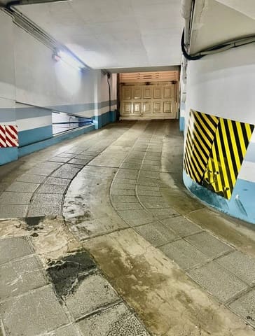 Garage in vendita in Las Palmas de Gran Canaria - 32.000 € (Rif: 9670650)