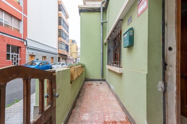 4 makuuhuone Omakotitalo myytävänä paikassa Schamann - Rehoyas, Las Palmas de Gran Canaria - 192 000 € (Ref: 9674236)