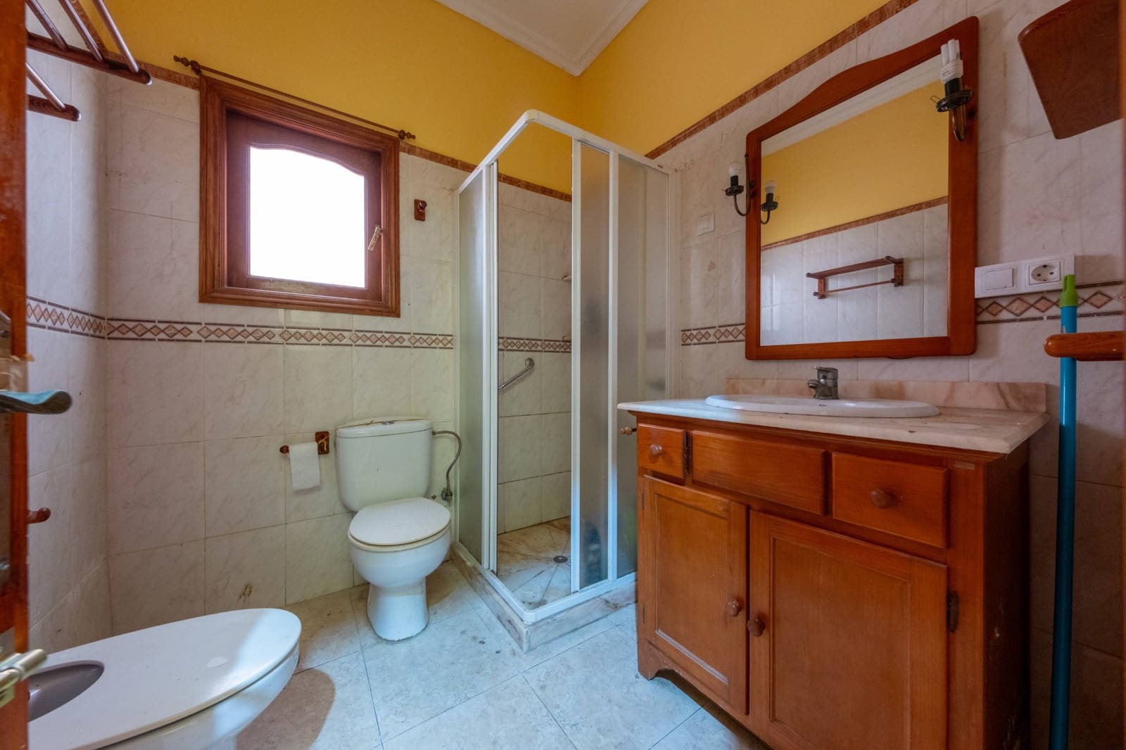 4 makuuhuone Omakotitalo myytävänä paikassa Las Palmas de Gran Canaria - 192 000 € (Ref: 9674236)