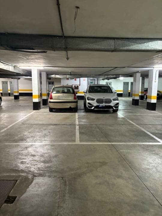 Garage te koop in Las Palmas de Gran Canaria - € 28.000 (Ref: 9677500)