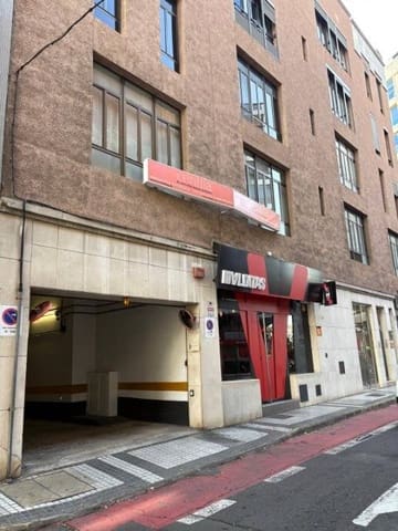 Garage til salg i Las Palmas de Gran Canaria - € 28.000 (Ref: 9677500)