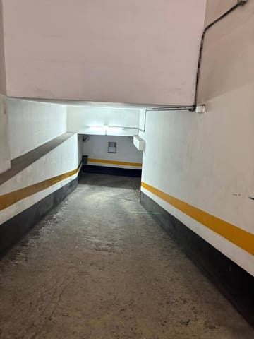 Garage til salg i Las Palmas de Gran Canaria - € 28.000 (Ref: 9677500)
