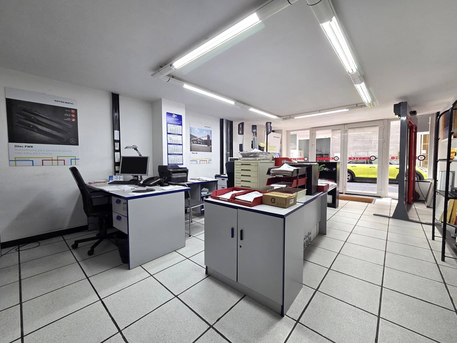 7 bedroom Commercial for rent in Las Palmas de Gran Canaria - € 2,000 (Ref: 9686433)