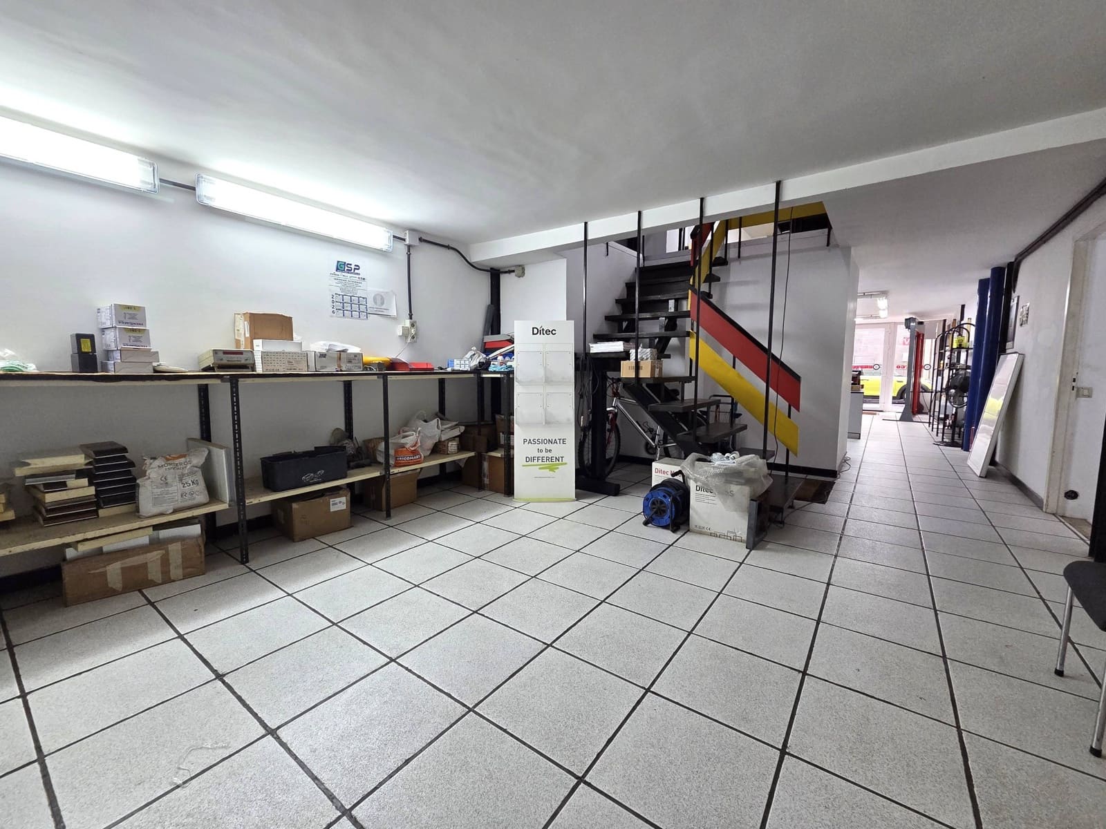 7 bedroom Commercial for rent in Las Palmas de Gran Canaria - € 2,000 (Ref: 9686433)