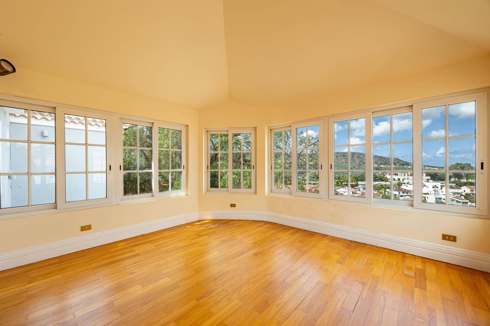 6 quarto Moradia para venda em Santa Brigida com garagem - 1 480 000 € (Ref: 9686434)