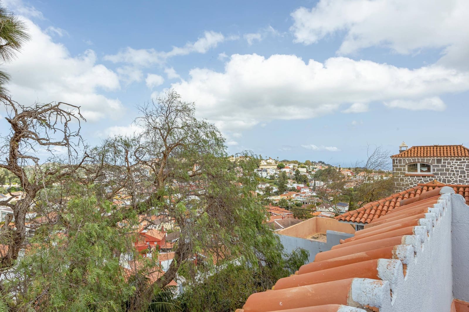 6 bedroom Villa for sale in Santa Brigida with garage - € 1,480,000 (Ref: 9686434)