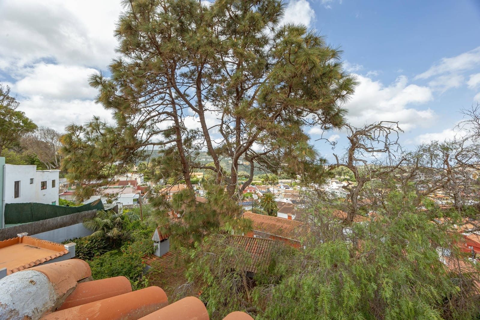 6 bedroom Villa for sale in Santa Brigida with garage - € 1,480,000 (Ref: 9686434)