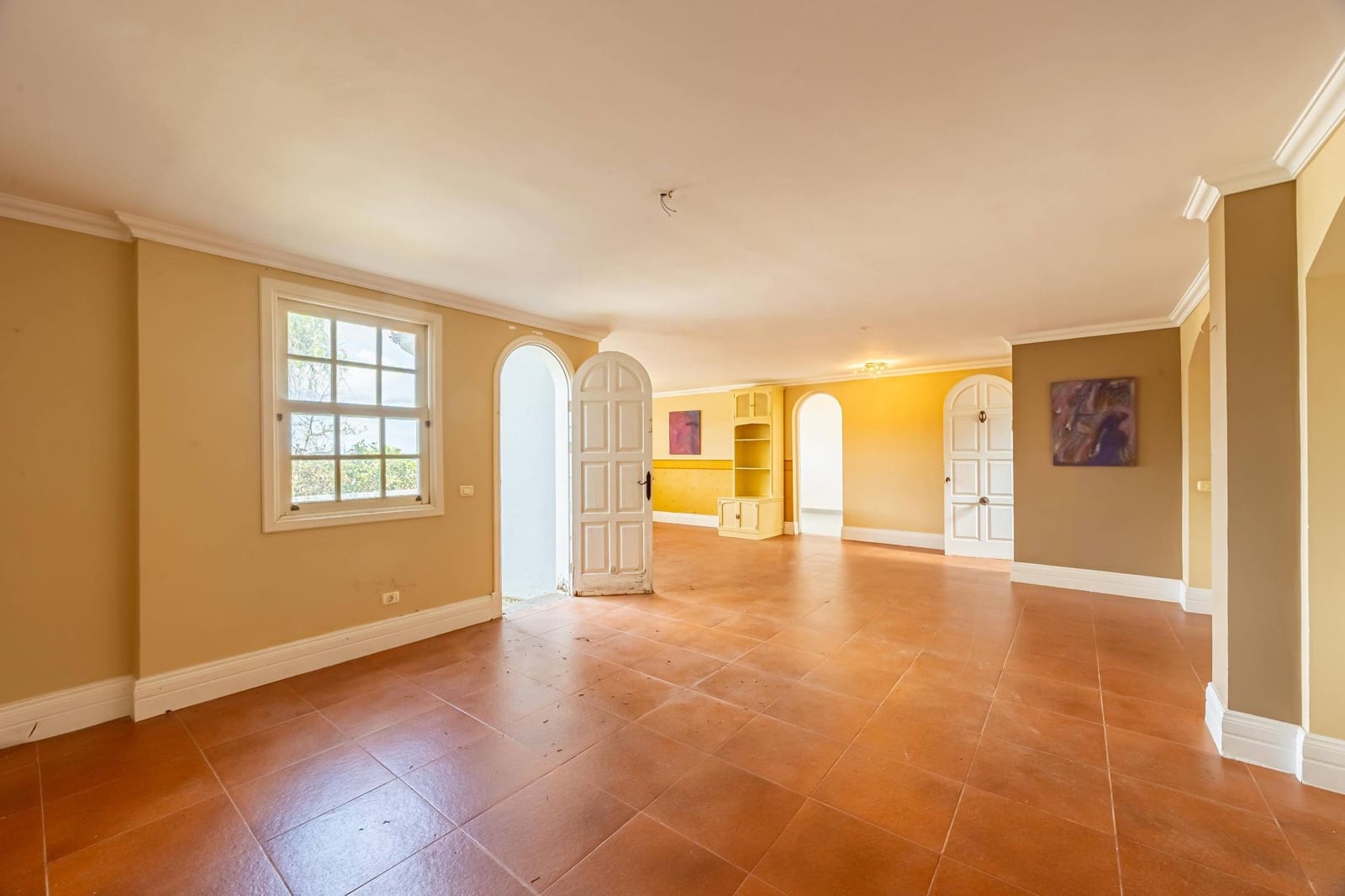 6 bedroom Villa for sale in Santa Brigida with garage - € 1,480,000 (Ref: 9686434)