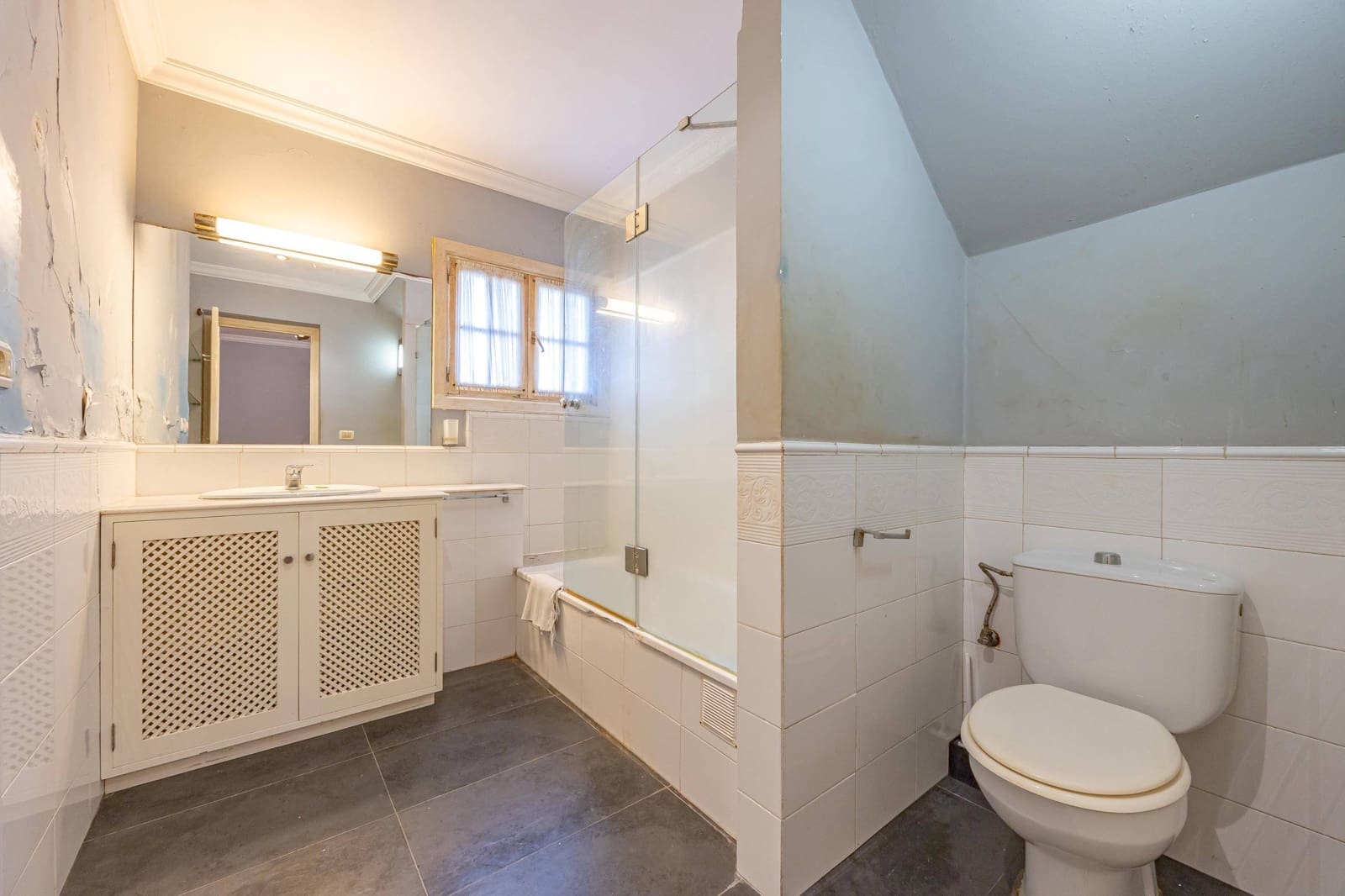 6 bedroom Villa for sale in Santa Brigida with garage - € 1,480,000 (Ref: 9686434)