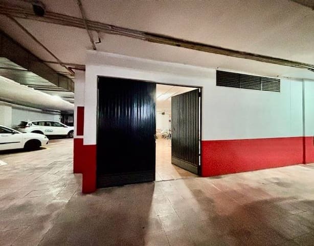 Erhverv til salg i Ciudad Jardín, Las Palmas de Gran Canaria - € 120.000 (Ref: 9690619)
