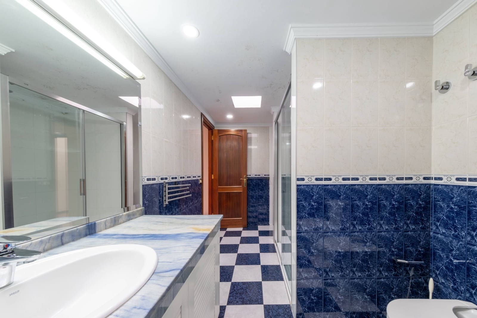 4 quarto Moradia para arrendar em Las Palmas de Gran Canaria - 2 500 € (Ref: 9690620)